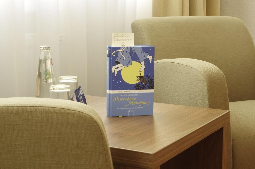 Hotel Peterchens Mondfahrt Φούλντα Εξωτερικό φωτογραφία